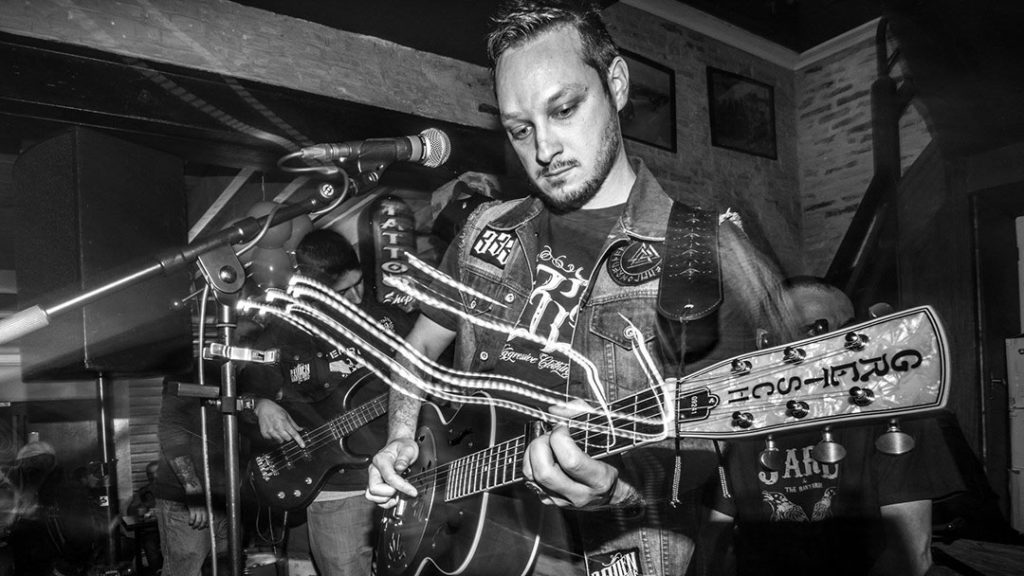 Blues de traverse
JARL
