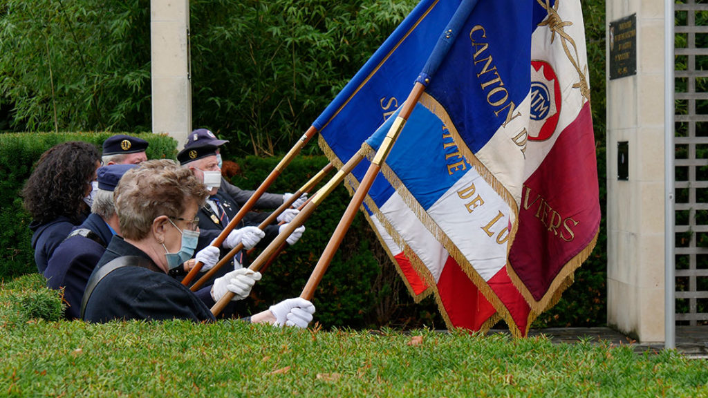 Portes Drapeaux