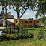 Exposition temporaire : « Démarrage en côte », par les artistes résidents à la Villa Calderon.