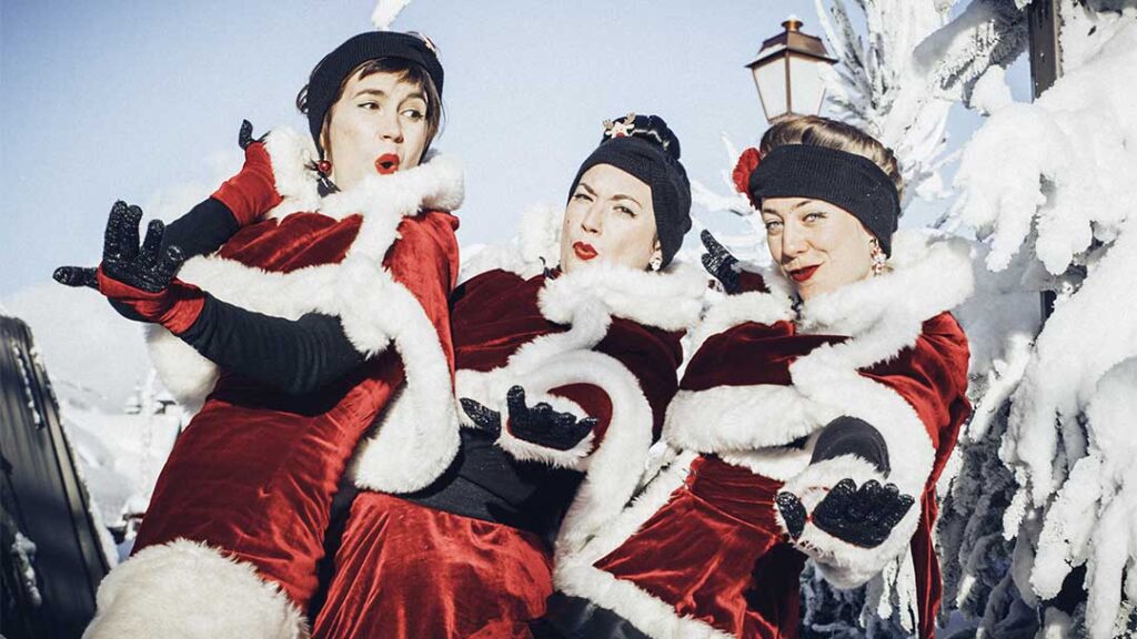 Les Turkey Sisters chantent Noël. Chansons de Noël a capella. Plongez dans la folie musicale glamour et décalée des Turkey Sisters.