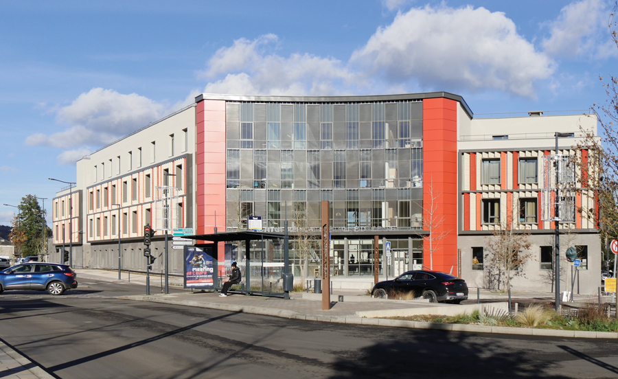 Nouvelle clinique place Thorel