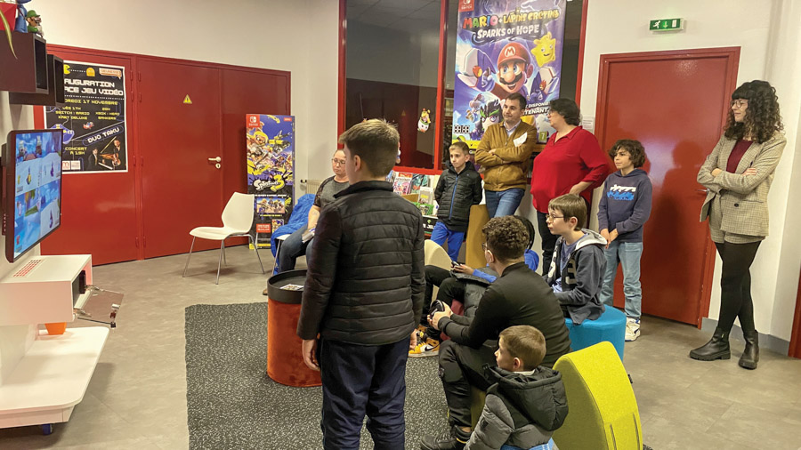 Espace jeux vidéos à la médiathèque