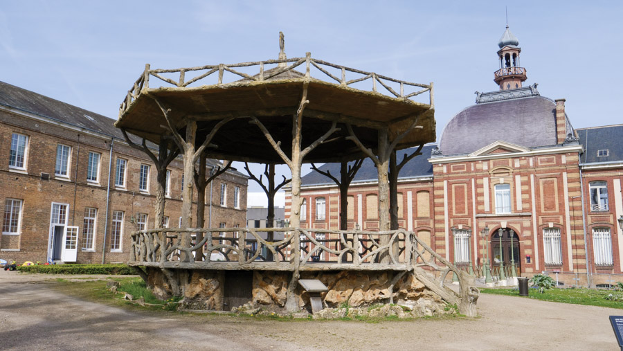 Rénovation du kiosque Raoul Thorel