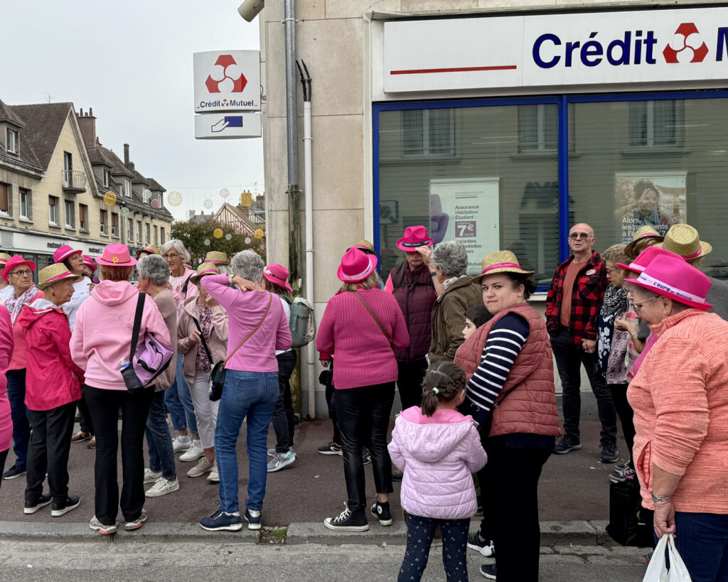 marche urbaine pour Octobre rose