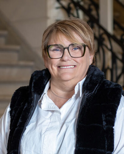 Anne<br>LESAULNIER